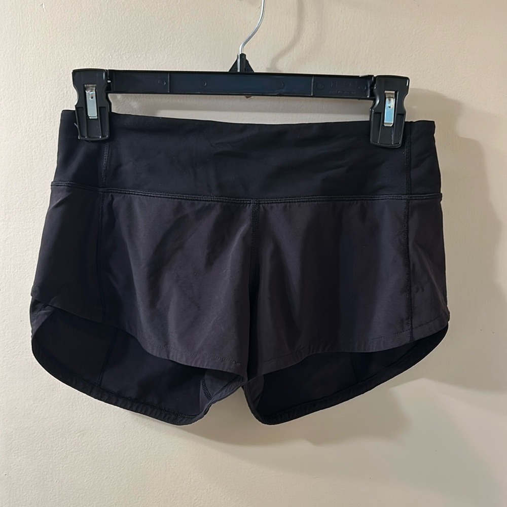 Lululemon speed up shorts low rise